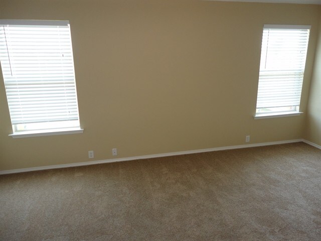 Building Photo - 1210 Mule Deer Dr