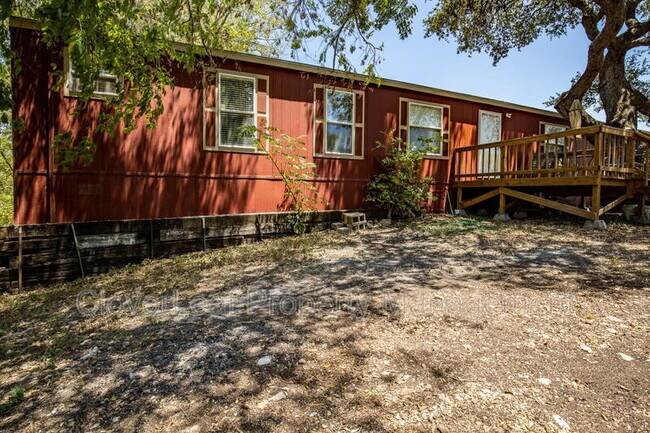 Building Photo - 359 E Zipp Rd