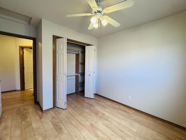 Building Photo - 2153 Alpine Dr