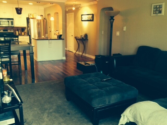 Building Photo - 500 Cagney Ln