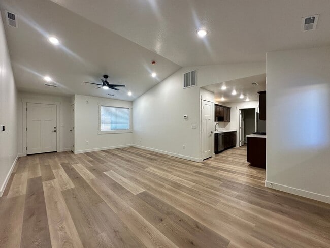 Building Photo - Move-In Discount - Coming Soon! Brand New Construction - 3 bedroom- 2 bath 4 Plex