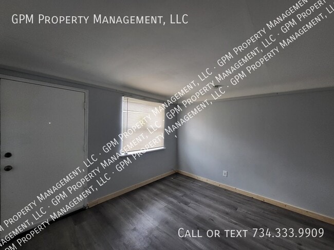 Building Photo - 52 W Pleasant St