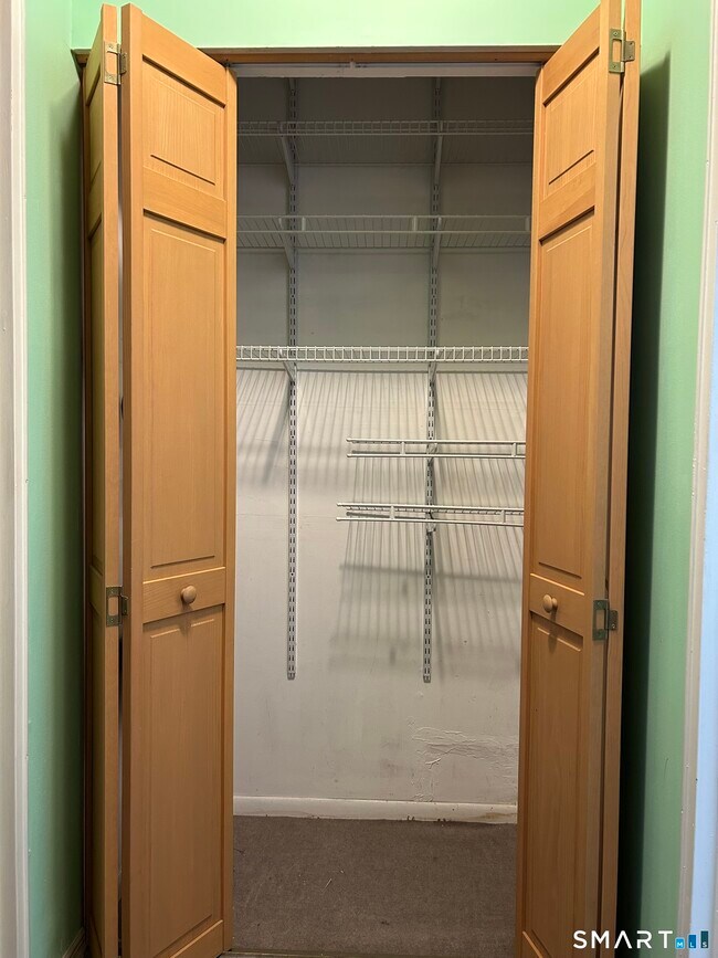 Building Photo - 26 Balance Rock Rd