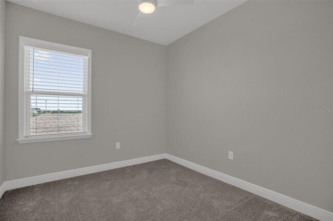 Building Photo - 17025 Haggerty Hollow Dr