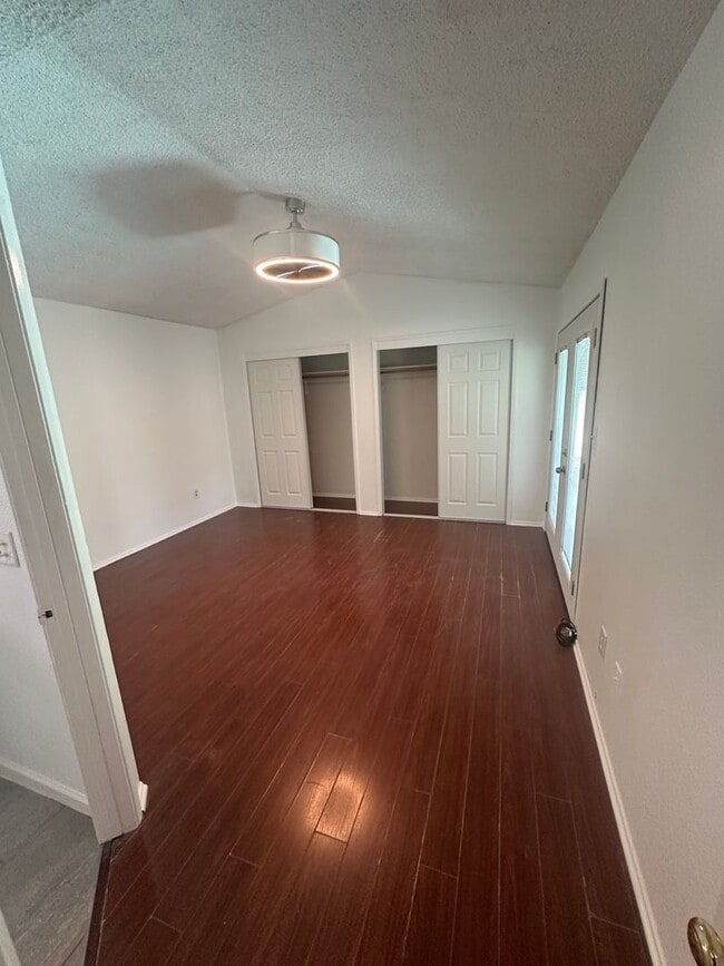 Building Photo - Spacious 4-Bedroom Home with Pool