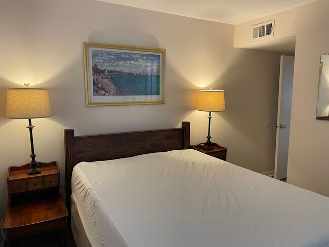 Building Photo - Located in Carolina Shores Resort - 3rd Fl...