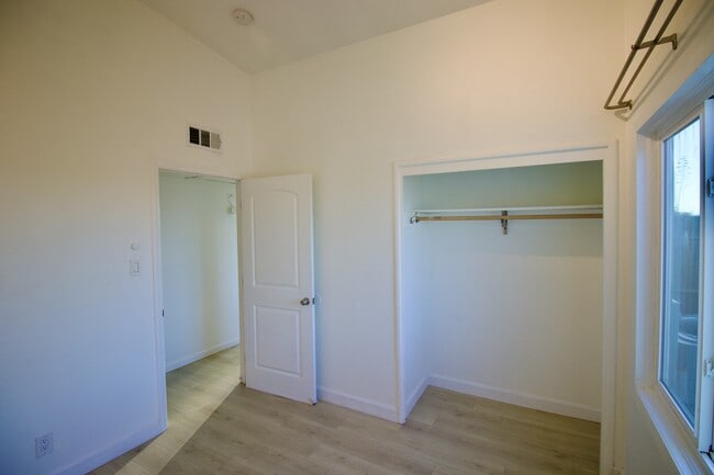 Building Photo - 1755 Tulane Ave