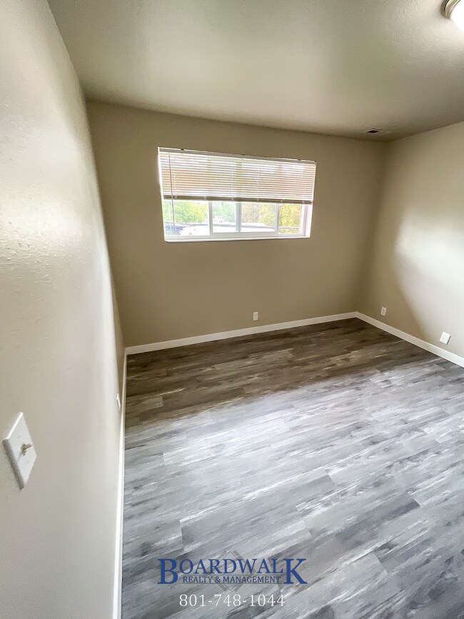 Building Photo - Amazing 2 bed 1 bath apartment in SLC