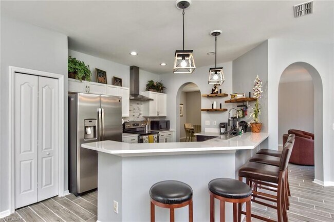 Building Photo - 11533 Woodmount Ln