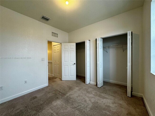 Building Photo - 11544 SW 250th St