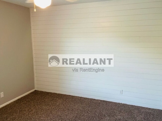 Building Photo - 1778 Promontory Dr