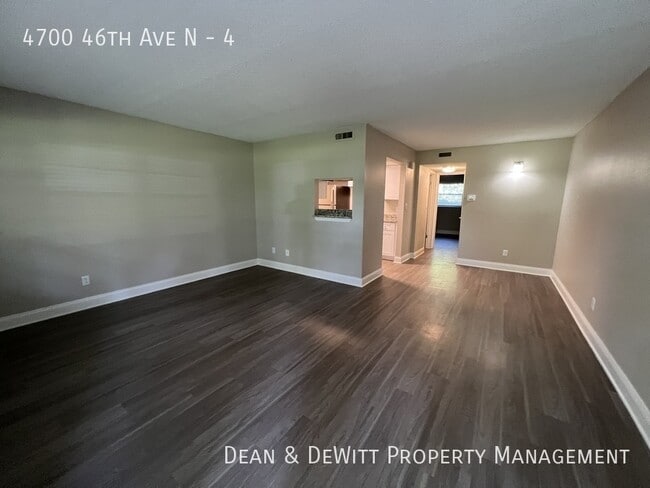 Building Photo - 4700 46th Ave N