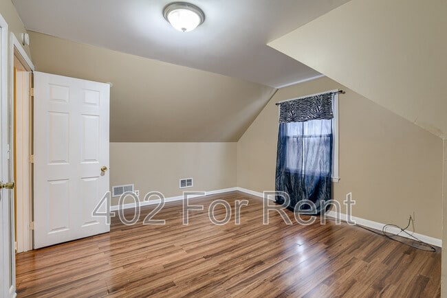 Building Photo - 4006 Redick Ave