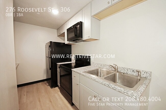 Building Photo - NEW Studio Apartment Available at Gardner ...