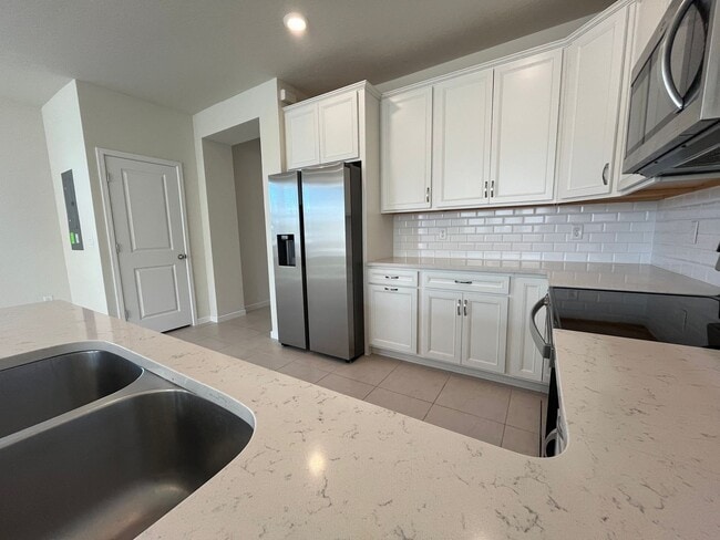 Building Photo - 14202 Sapelo Beach Dr