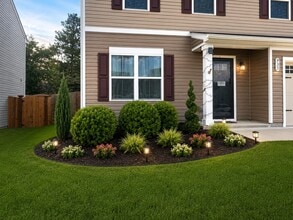 Building Photo - 935 Sequoia Dr