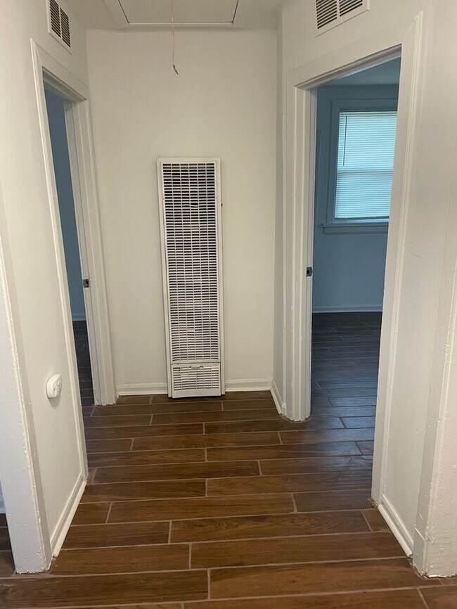 Building Photo - REDUCED DEPOSIT!