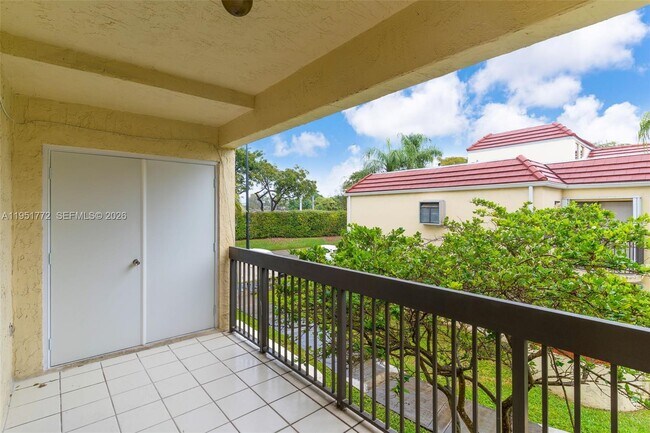 Building Photo - 8811 SW 130th Pl