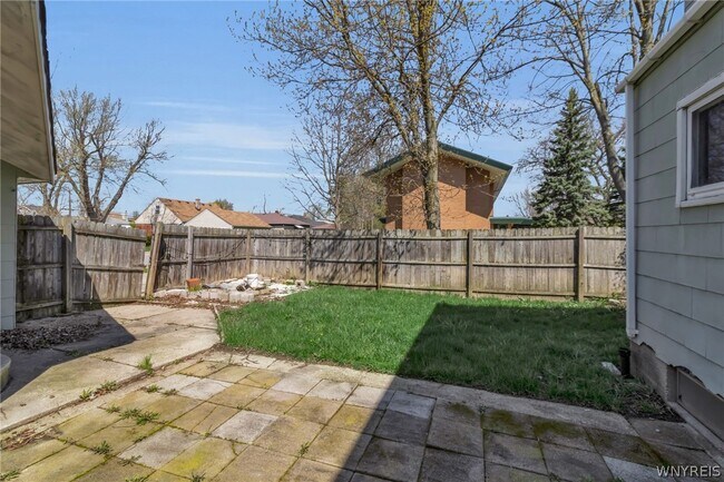 Building Photo - 4098 Bailey Ave