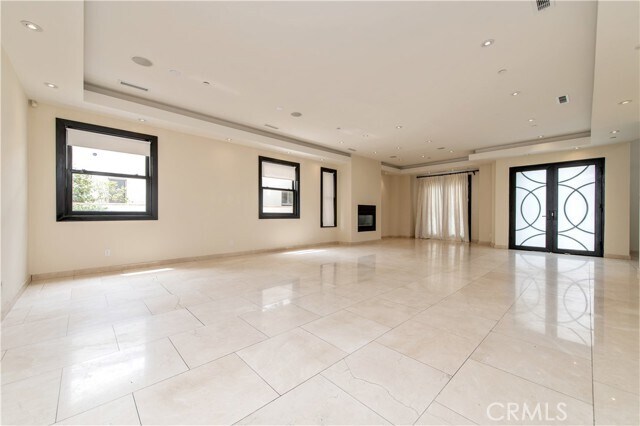 Building Photo - 268 S Clark Dr