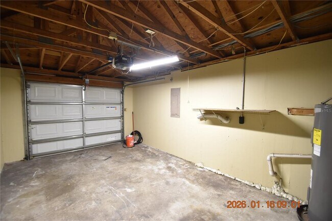 Building Photo - 5824 Grey St