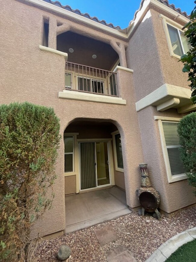 Building Photo - FANTASTIC SUMMERLIN WEST HOME!!!! LOCATED ...