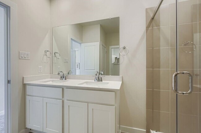 Building Photo - 8023 Heroes Hall Dr