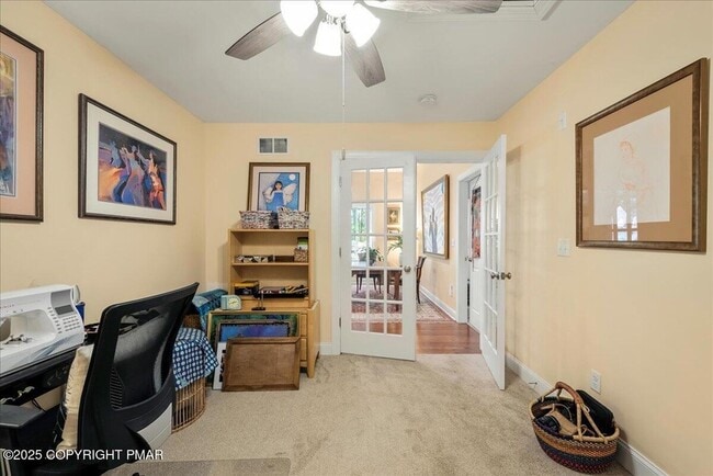 Building Photo - 4426 Skyline Dr