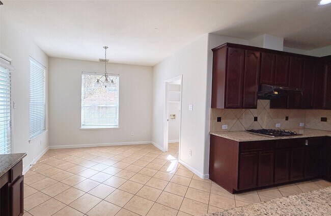 Building Photo - 8610 Rising Oak Ln