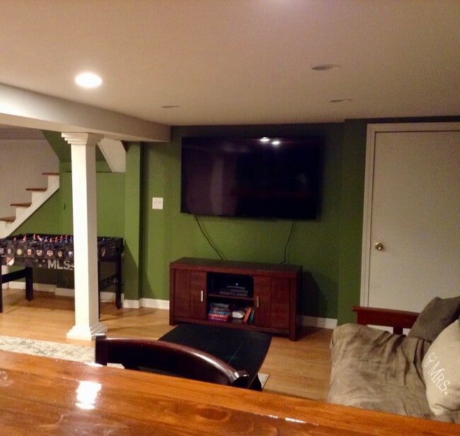 Building Photo - 39 Coakley Rd