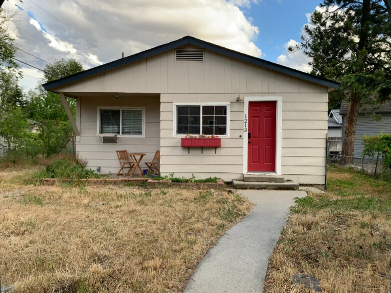 Primary Photo - 1213 W Highland St