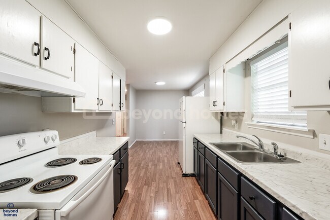 Building Photo - Charming 4-Bedroom, 2-Bath Home in Adamsville, AL – Now Available!