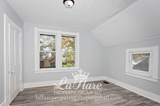 Building Photo - 5907 317th St