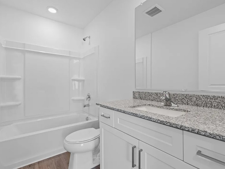 Building Photo - 7261 N Escalante Dr