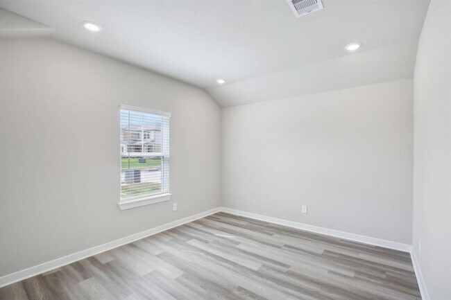 Building Photo - 3030 Marble Wy