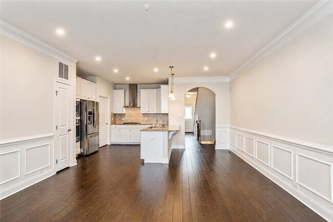 Building Photo - 2516 Adele Ct