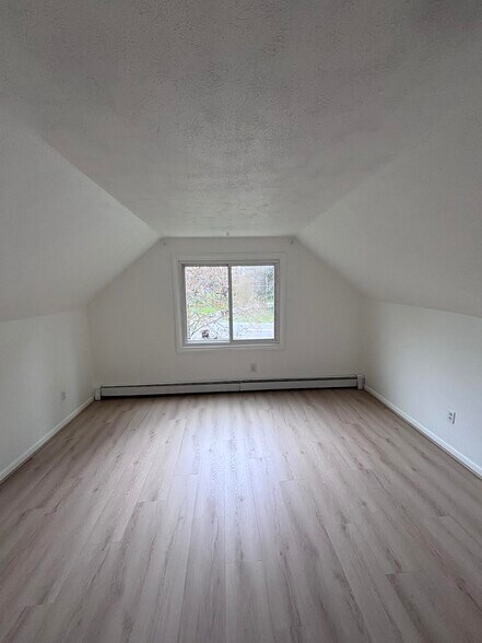 Building Photo - 3754 N Freeman Rd