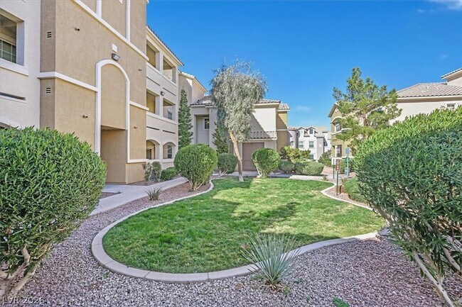 Building Photo - 8777 W Maule Ave