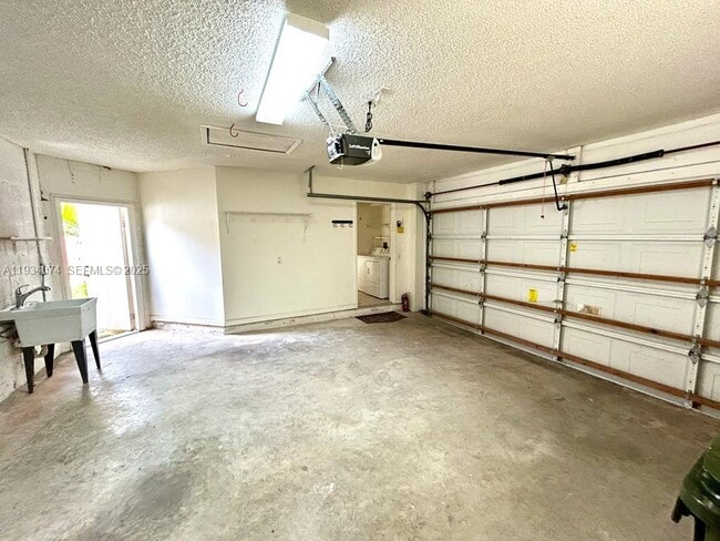 Building Photo - 4779 NW 5th Ct