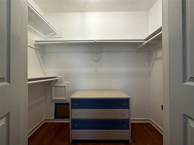 Building Photo - 4103 Pebble Beach Dr