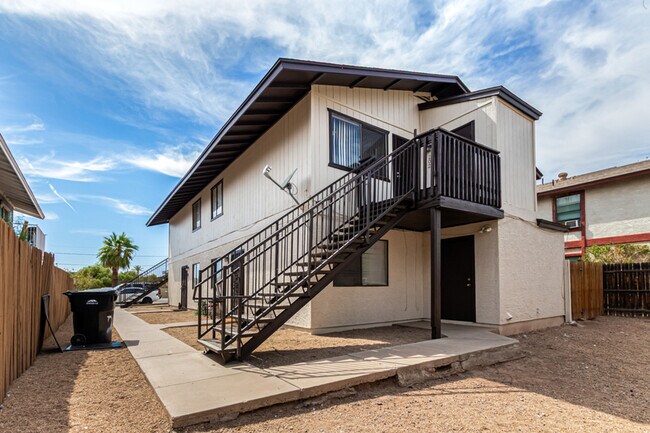Primary Photo - 53 N San Jose