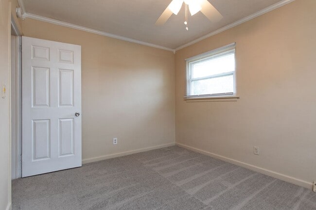 Building Photo - Call Sabrina Thomas at 757-767-0767 for more information