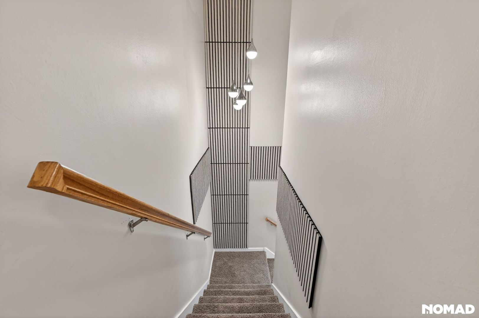 Building Photo - 3209 Lakeford Dr