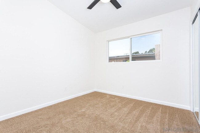 Building Photo - 534 Jeffree St