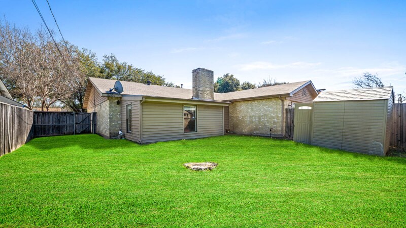 Building Photo - 5001 Overdowns Dr