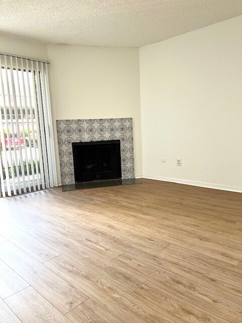 Building Photo - 2120 El Paseo St