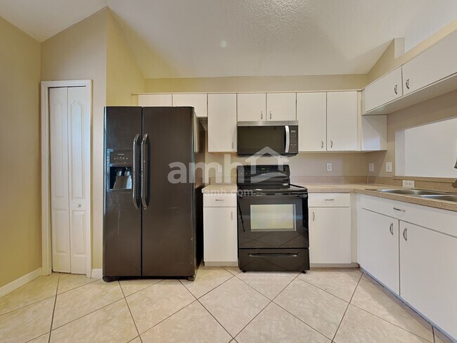 Building Photo - 9029 Egret Cove Cir