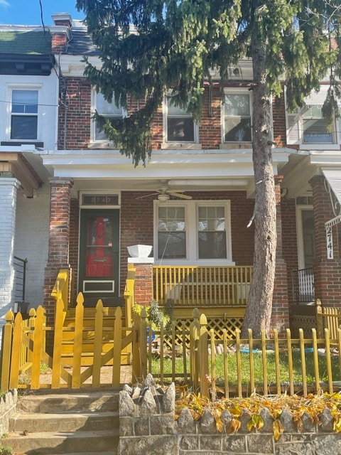 Building Photo - 2743 4th St NE