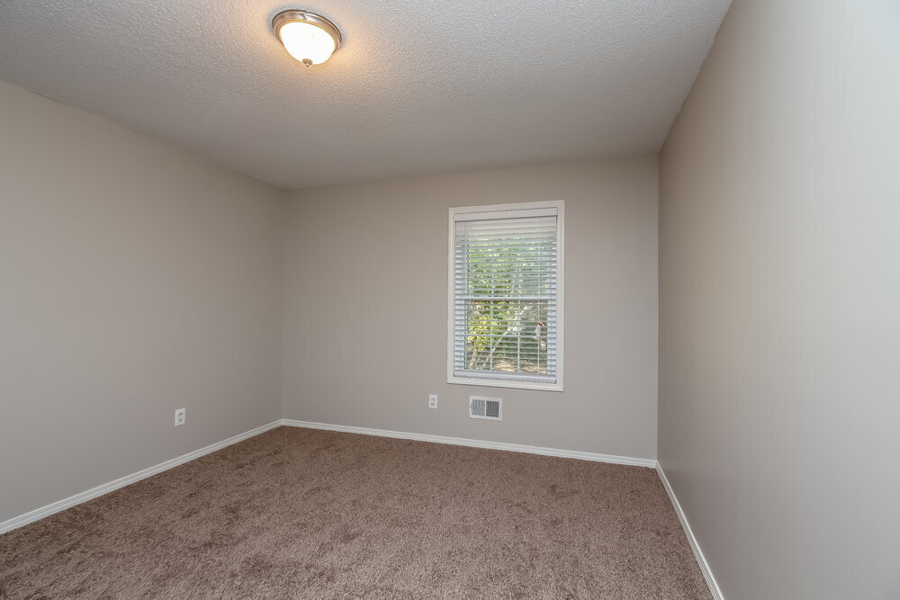 Building Photo - 113 Brookhaven Ln