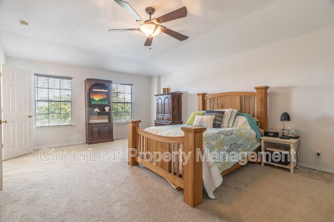 Building Photo - 9715 Justice Ln